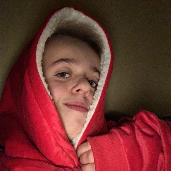 Profile Picture of Seamus Camenga (@seamsc) on Poshmark