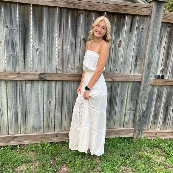 Profile Picture of Mckenna Allen (@mallen0904) on Poshmark