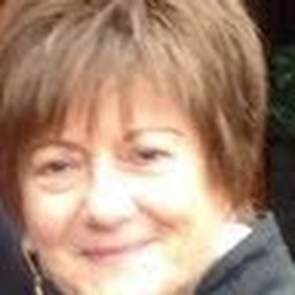 Profile Picture of Nancy Baragary (@nancybaragary) on Poshmark