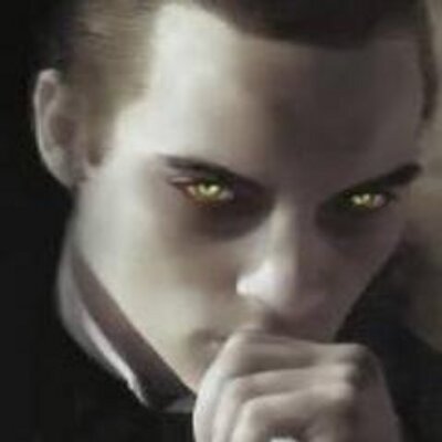 Profile Picture of Jacob Lemus Blade (@jacoblemusblade) on Twitter