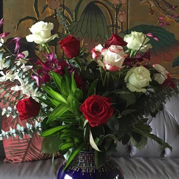 Profile Picture of Pamela Mccleave (@belisamaglass) on Poshmark