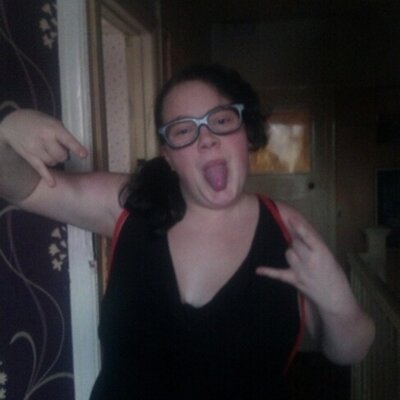 Profile Picture of Lovestroudy4lyfe (@shellygarland69) on Twitter