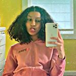 Profile Picture of sami (@rominasbed) on Instagram