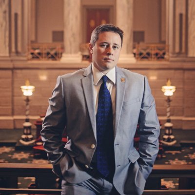 Profile Picture of Ryan Silvey (@RyanSilvey) on Twitter