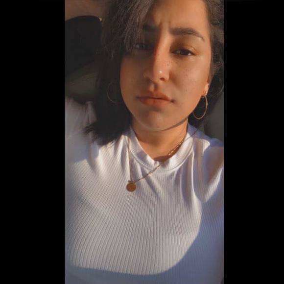 Profile Picture of Jasmine Polanco (@jas_oro) on Poshmark