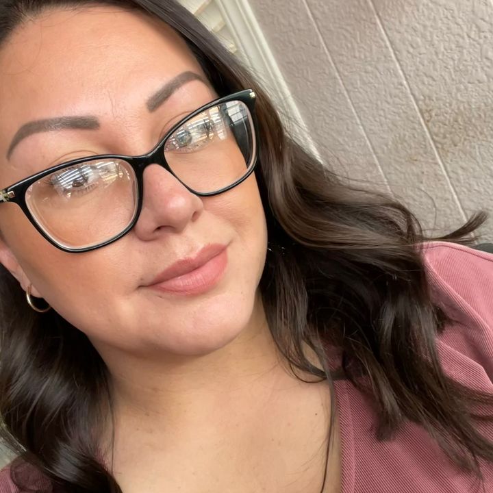 Profile Picture of Tina Dircio (@tinaa_md) on Tiktok