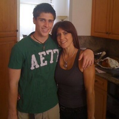 Profile Picture of Sheri Ebling Wilde (@sheriwilde13) on Twitter