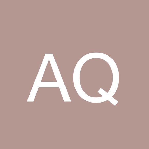 Profile Picture of Alex Quiram (@ajqxxx) on Poshmark