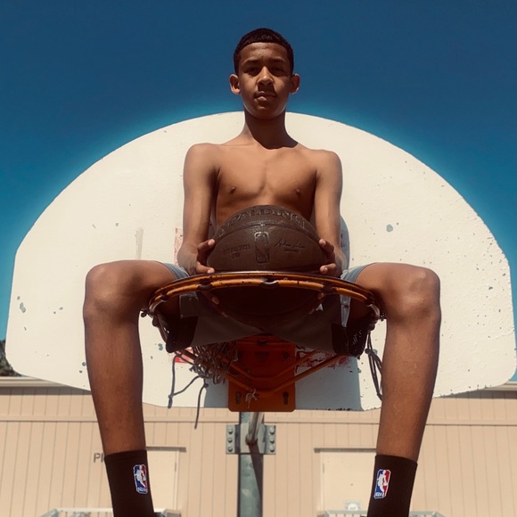 Profile Picture of Julian Tucker (@juju315) on Poshmark