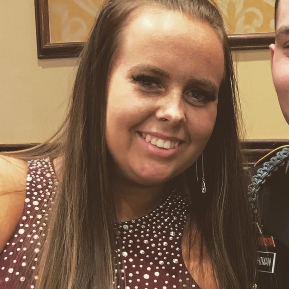 Profile Picture of Paige Wightman (@pamccann) on Poshmark