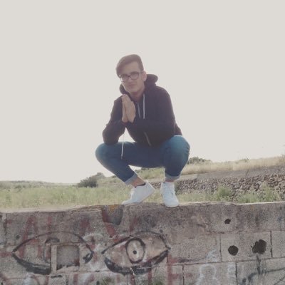 Profile Picture of Paul Biltiu (@PaulBiltiu_) on Twitter