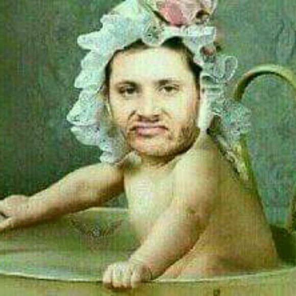 Profile Picture of Chris Broussard (@cwarren101) on Poshmark