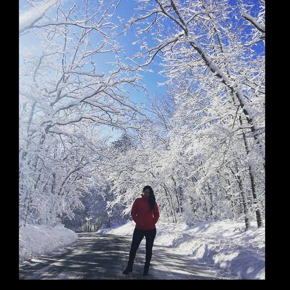 Profile Picture of Lina marcela Serna castillo (@linamarzela0417) on Poshmark