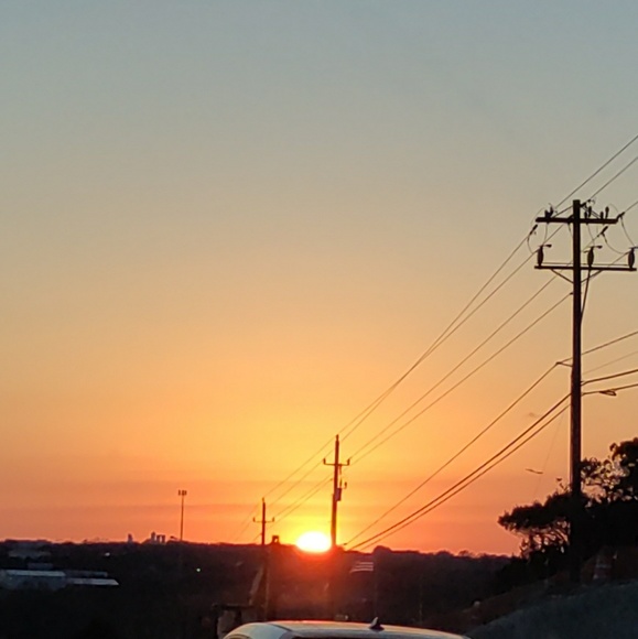 Callee Bodoczy - Poshmark Profile Picture of Callee Bodoczy (@aspen_callee2) on Poshmark