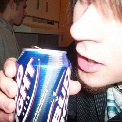 Profile Picture of Curtis Vandenberg (@CurtisVandenber) on Twitter