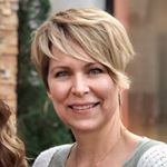 Profile Picture of Robin Matheson (@robinslittlenestof5) on Instagram