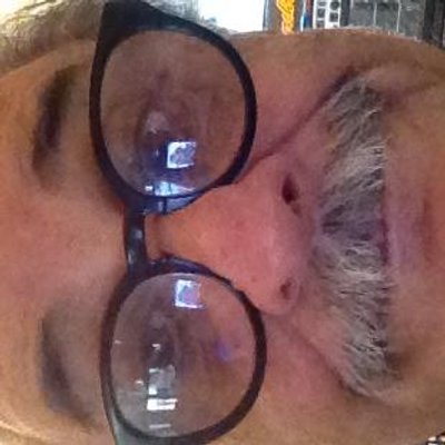 Profile Picture of Daryl Burch (@buzzardbooger) on Twitter