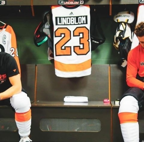 Profile Picture of Tom Borella (@italiano_767) on Poshmark