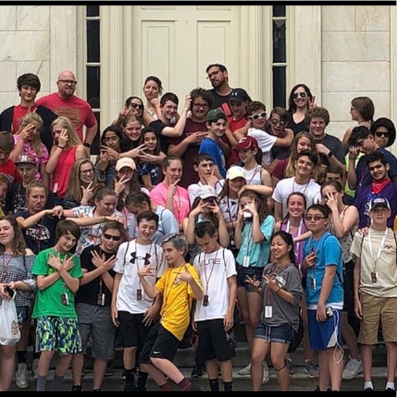 Profile Picture of Erin Mennow (@emennow) on Poshmark