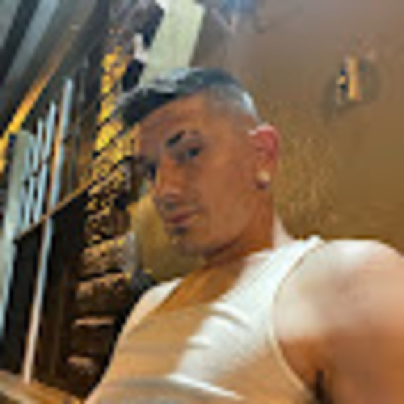 Profile Picture of Bryan Ackerman (@bryanackerma930) on Poshmark