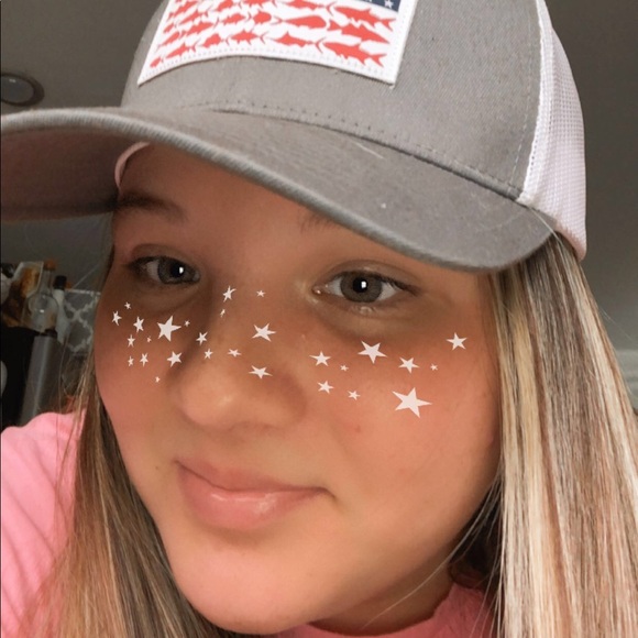 Profile Picture of Macy Goodness (@macygoodness) on Poshmark