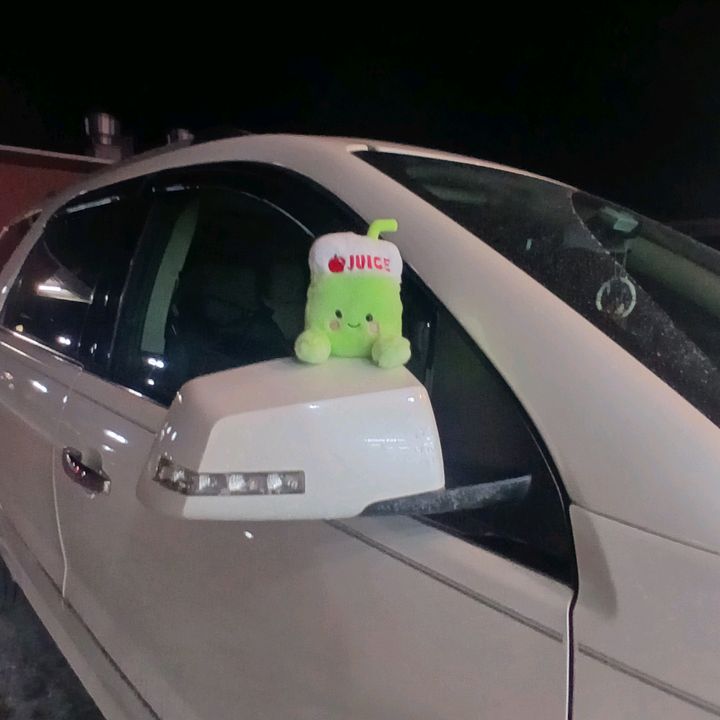 Profile Picture of . (@juliancastr6) on Tiktok