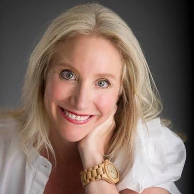 Profile Picture of Lisa Schlesinger (@LisaTeitel) on Twitter
