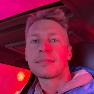 Profile Picture of Jonny Wiedel (@farmerjonathan) on Instagram