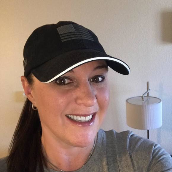 Profile Picture of Tanya Seaman jacobson (@tmjake) on Poshmark