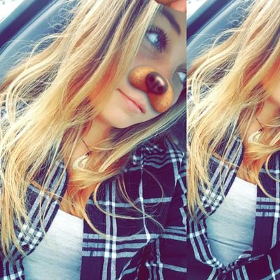 Profile Picture of Lily Marshall (@_Lily_Marshall_) on Twitter