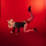 Profile Picture of Sara Barron (@amandarowanimagery) on Instagram