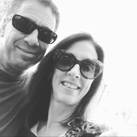 Profile Picture of Lisa Carlisi (@lisacarlisi) on Poshmark