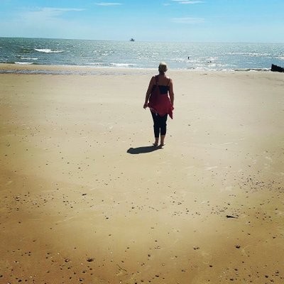 Profile Picture of Catherine Bradshaw (@Catheri25023343) on Twitter