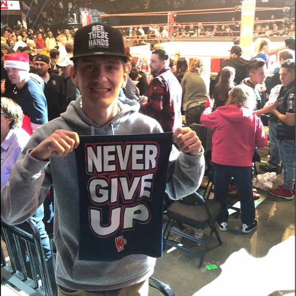 Profile Picture of Vincent Mcentee (@vinsteezy) on Poshmark