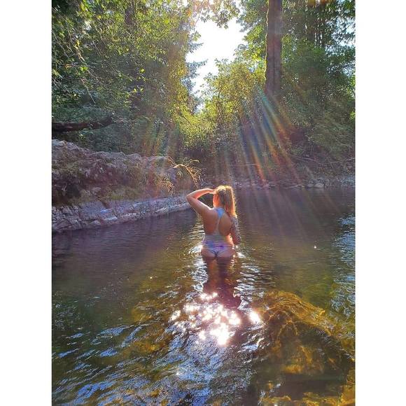 Profile Picture of Portia Delaney (@pdelaney1324) on Poshmark