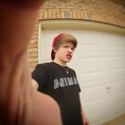 Profile Picture of Cason Smith (@casonsmith82) on Twitter