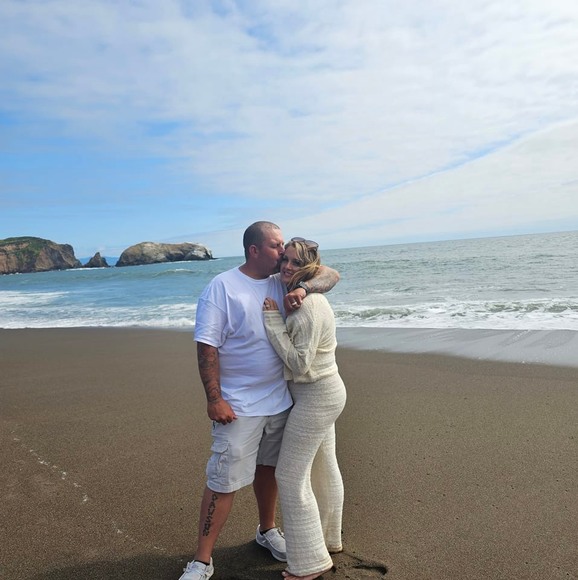 Profile Picture of Whitney Nichols (@whitneymr3) on Poshmark