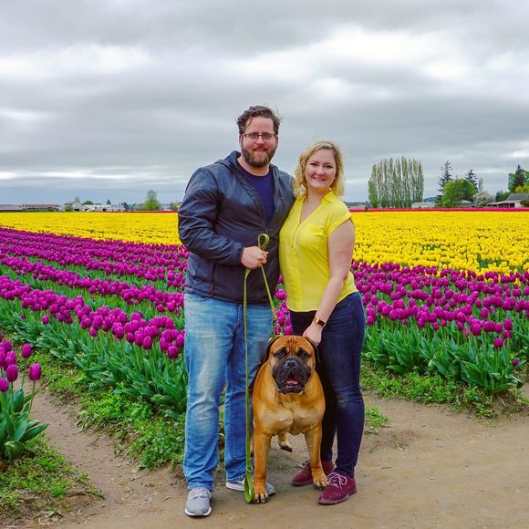 Profile Picture of Emma Hazlewood (@ekhazlew) on Poshmark