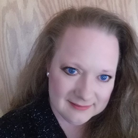 Profile Picture of Trena Joseph (@trena_joseph) on Poshmark