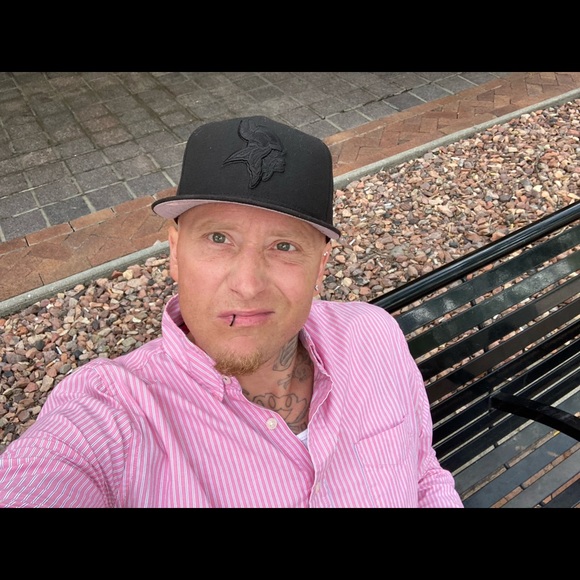 Profile Picture of Harold Hicks iii (@hbh3rd) on Poshmark