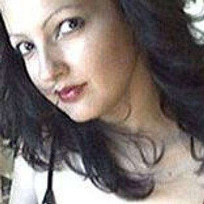 Profile Picture of Lisa Clement (@TranquilNotes) on Twitter