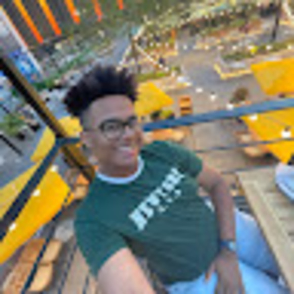Profile Picture of Kaleb Alexander (@kalebalexand255) on Poshmark