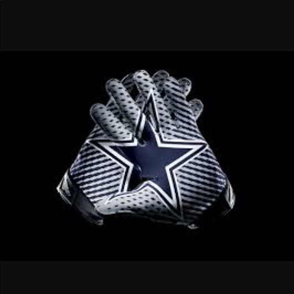 Profile Picture of Tyler Rocha (@jr91199) on Poshmark