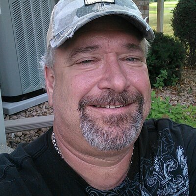 Profile Picture of Scott Rolfe (@bigskipper61) on Twitter