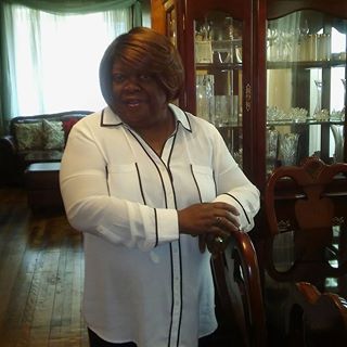Profile Picture of Sherry Neal (@Sherry-Neal) on Facebook