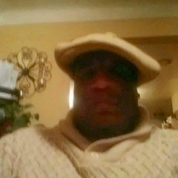 Profile Picture of Edward Morgan (@edwardmorgan) on Poshmark