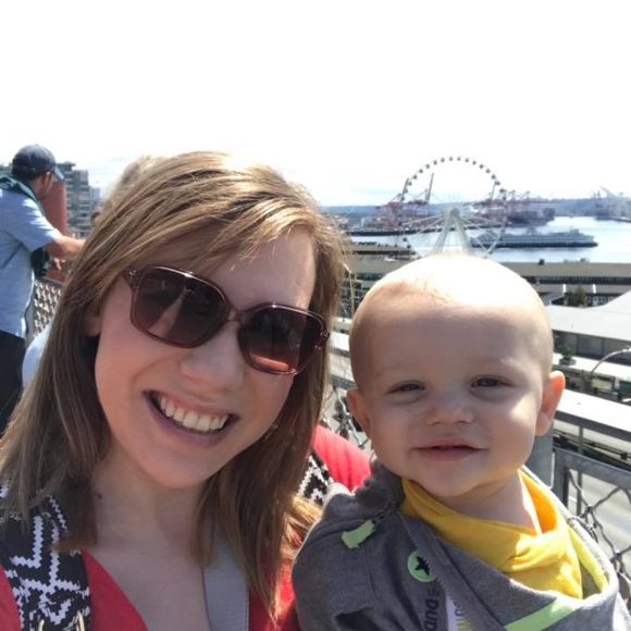 Profile Picture of Kendayle Helmberger (@kendayle41) on Poshmark