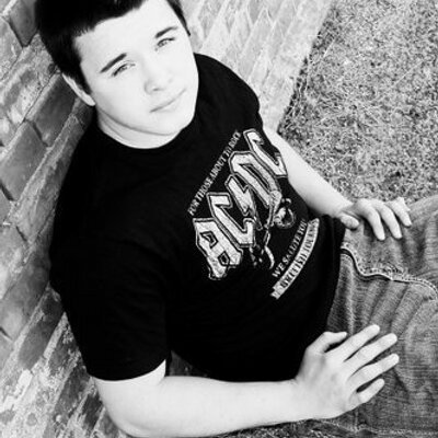 Profile Picture of James Mendoza Munoz (@JamesMendozaMun) on Twitter