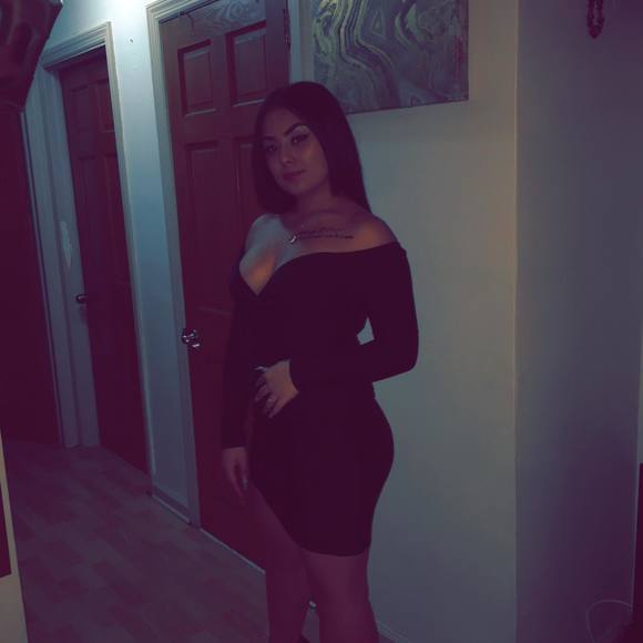 Profile Picture of Jasmine Sotelo (@jasminesotel123) on Poshmark