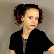 Profile Picture of Piper Moore (@Kholek223) on Youtube